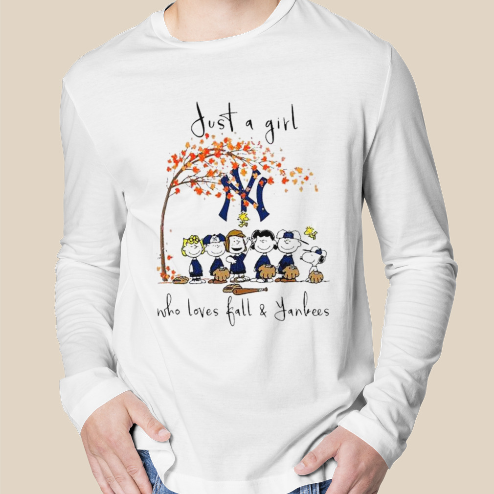 The Peanuts Just A Girl Who Loves Fall New York Yankees Shirt -  Reallgraphics