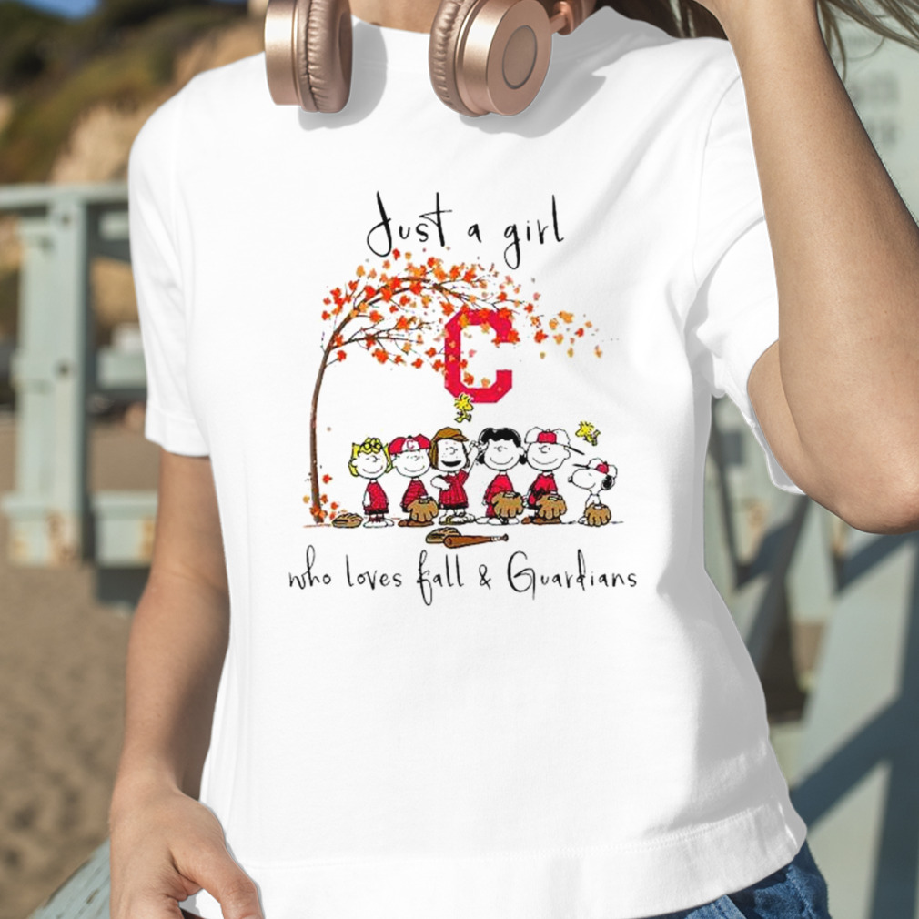 Just A Woman Who Loves Fall And Stanford Cardinal Peanuts Cartoon T-shirt