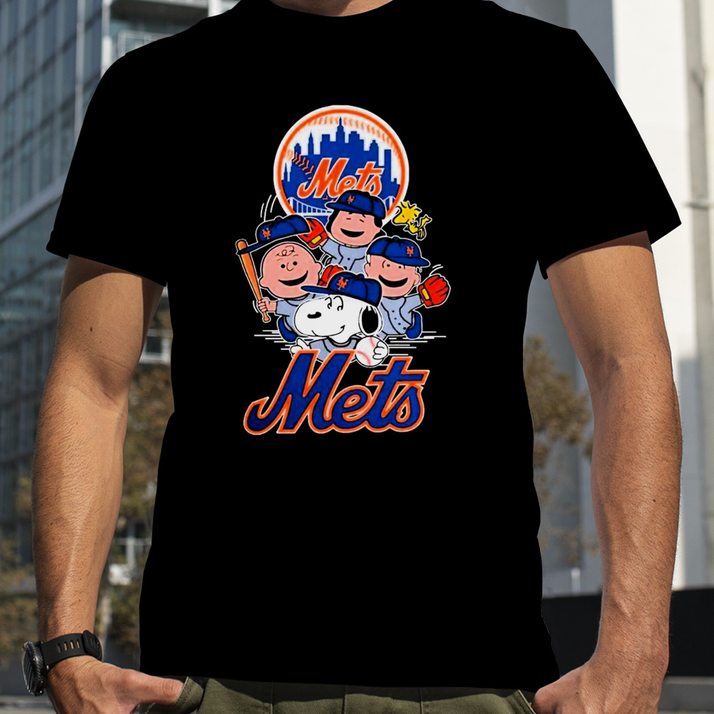 MLB New York Mets Snoopy Charlie Brown Woodstock The Peanuts Movie Baseball  T Shirt T-Shirt