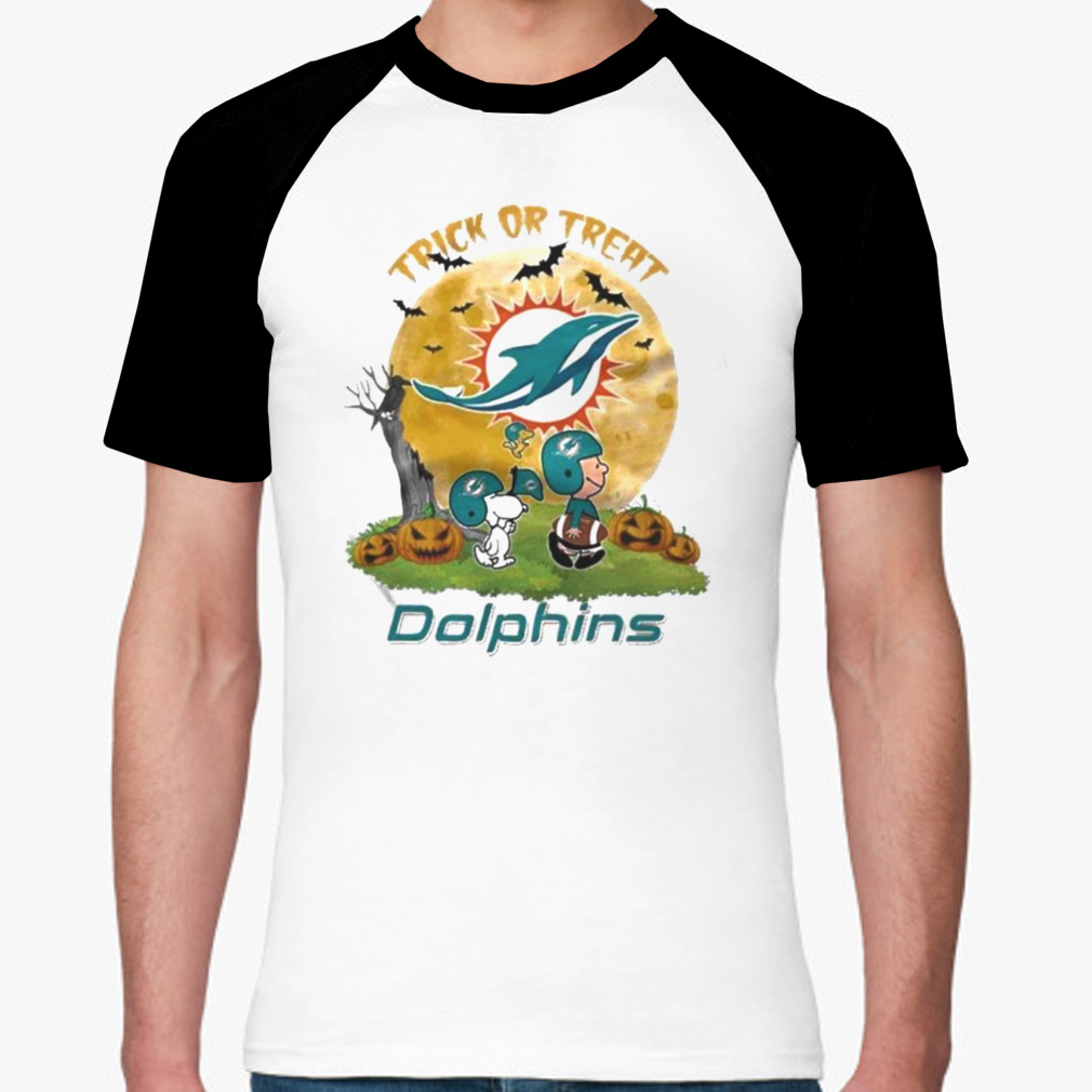 Official snoopy Trick Or Treat Halloween Miami Dolphins Logo Shirt