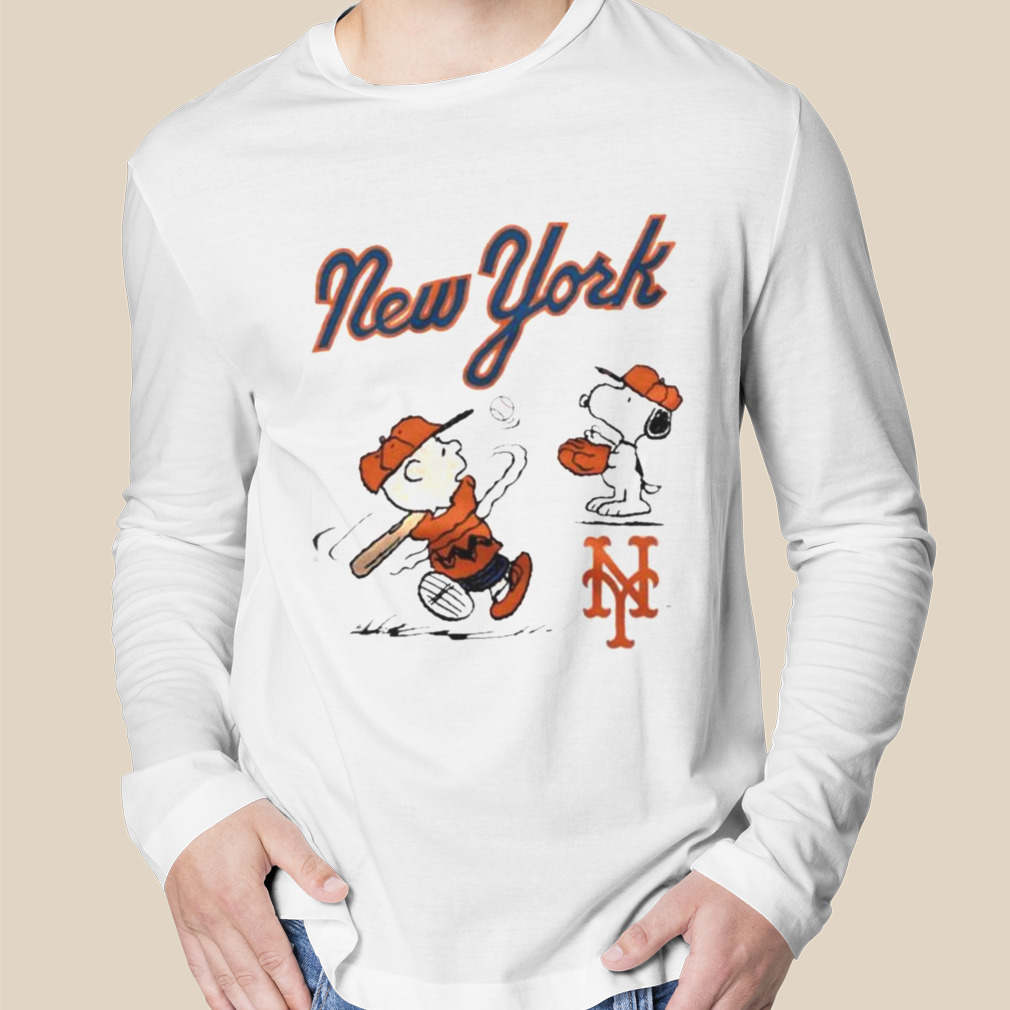 MLB New York Mets Snoopy Charlie Brown Woodstock The Peanuts Movie Baseball  T Shirt T-Shirt