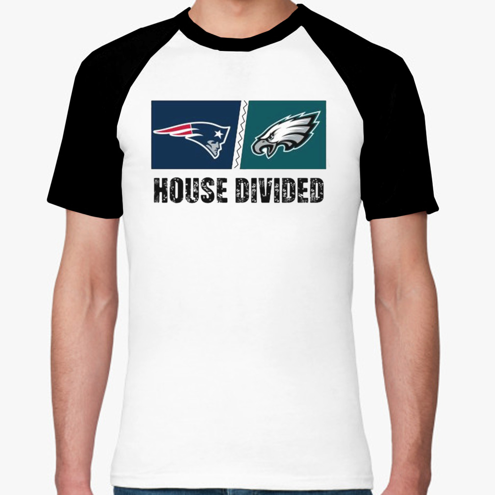 New England Patriots Vs Philadelphia Eagles House Divided Shirt - Peanutstee