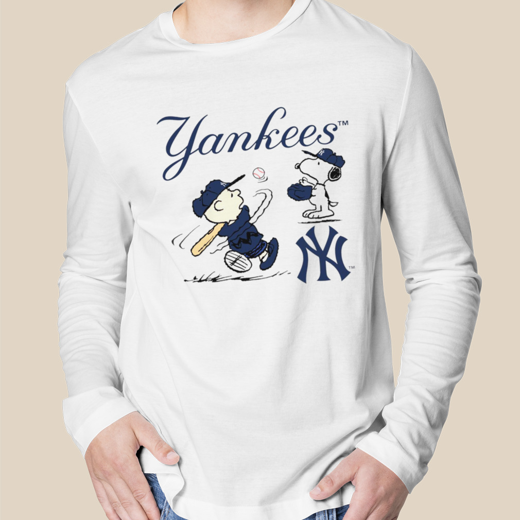 Official Peanuts Charlie Brown And Snoopy Playing Baseball New York Yankees  Shirt - teejeep