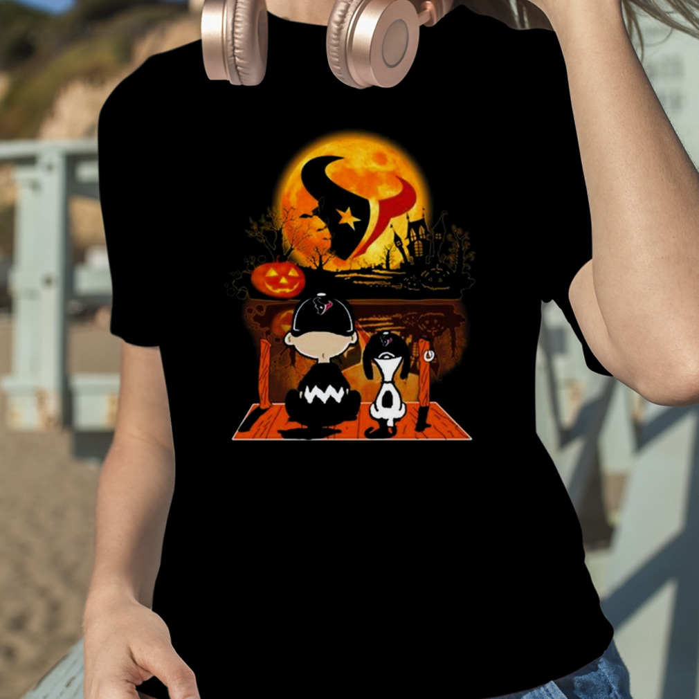 Snoopy and Charlie Brown Sit Under Moon Houston Astros Halloween 2023  T-shirt, hoodie, sweater, long sleeve and tank top