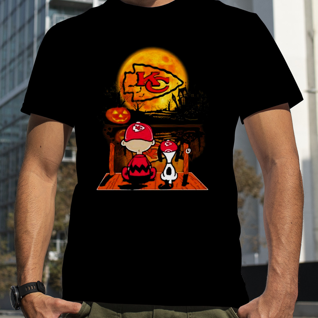 Boston Red Sox Snoopy and Charlie Brown Sit Under Moon Peanuts Halloween  shirt, hoodie, sweater, long sleeve and tank top