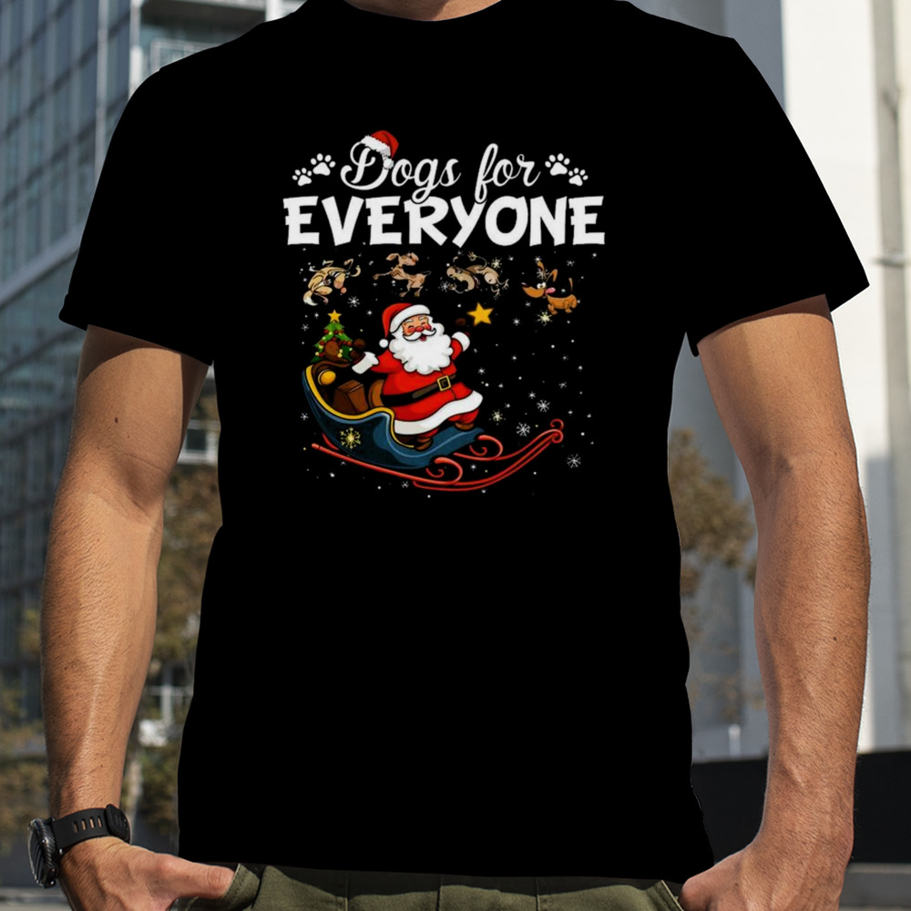 Santa Claus And Dogs For Everyone Christmas 2023 T-shirt