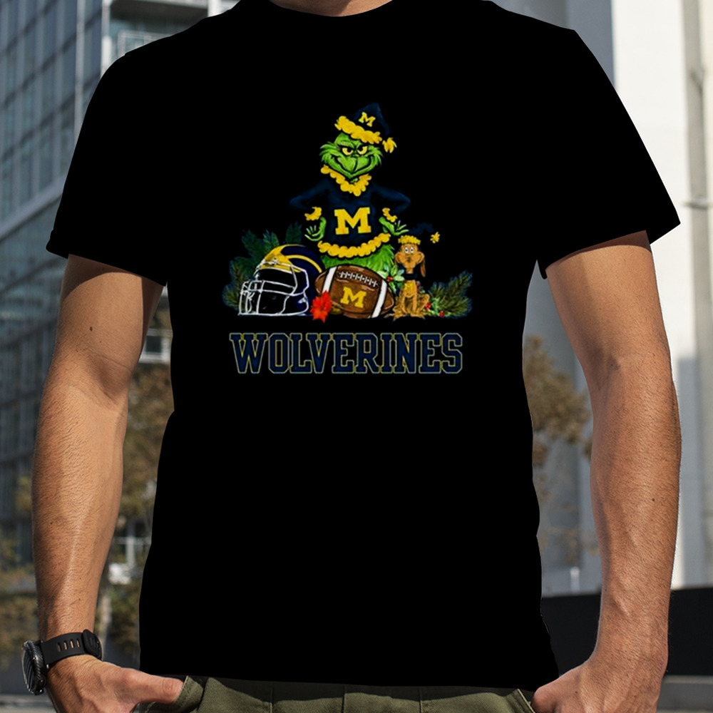 Michigan Wolverines Santa Grinch And Dog Merry Christmas T-Shirt