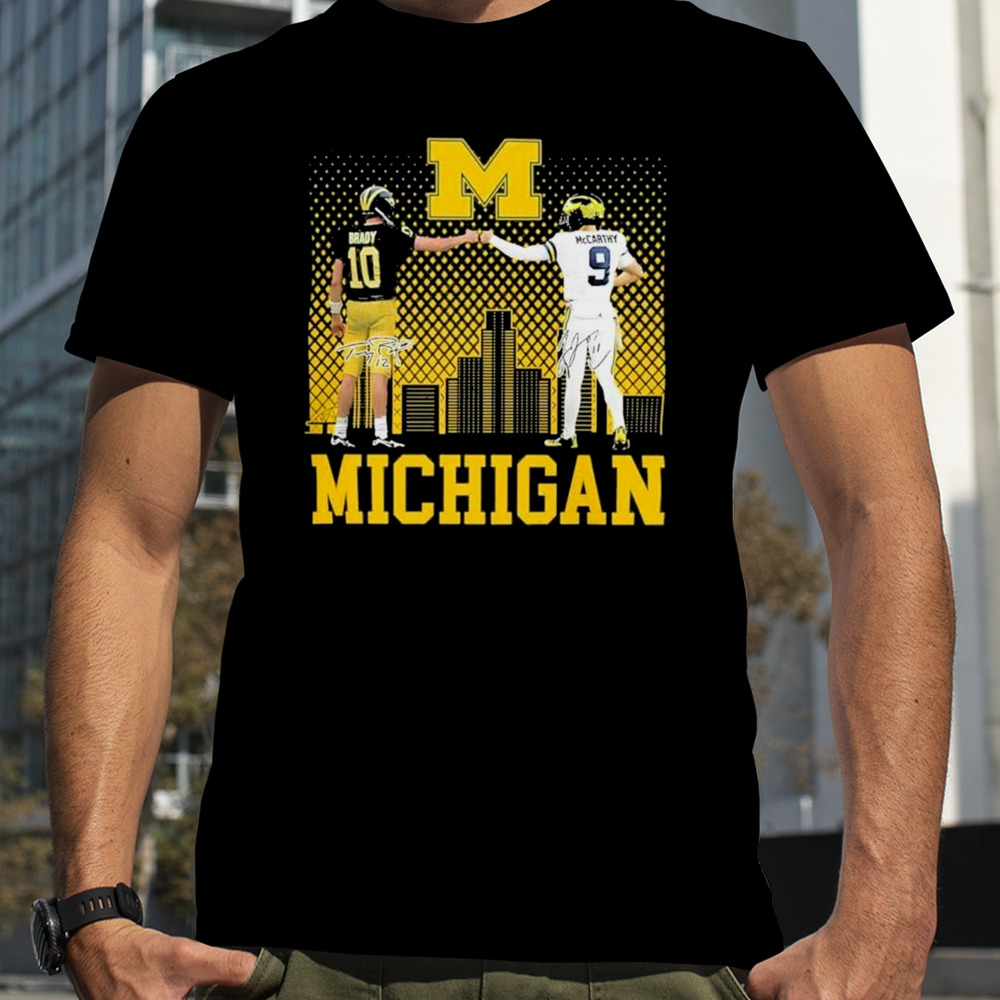 Tom Brady And Jj Mccarthy Legends Michigan Wolverines Football Signatures T-Shirt