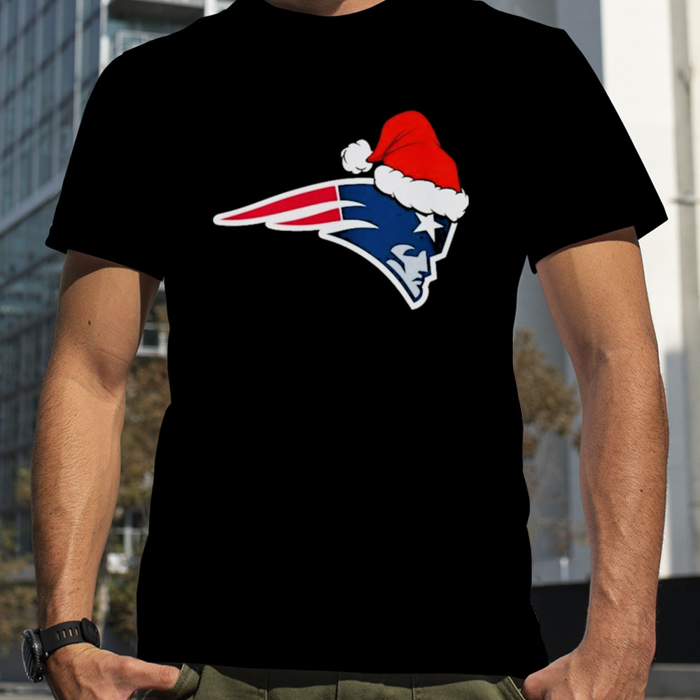 New England Patriots logo Santa Hat Christmas 2023 Shirt