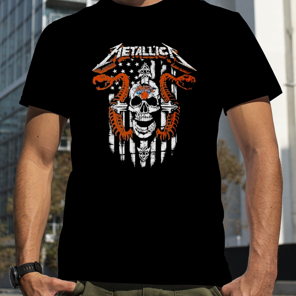 Metallica Snake Skull New York Knicks Logo Gildan 2023 shirt