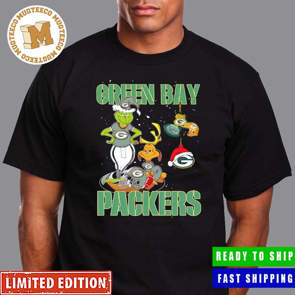 Green Bay Packers Grinch And Max NFL Christmas Essentials T-Shirt