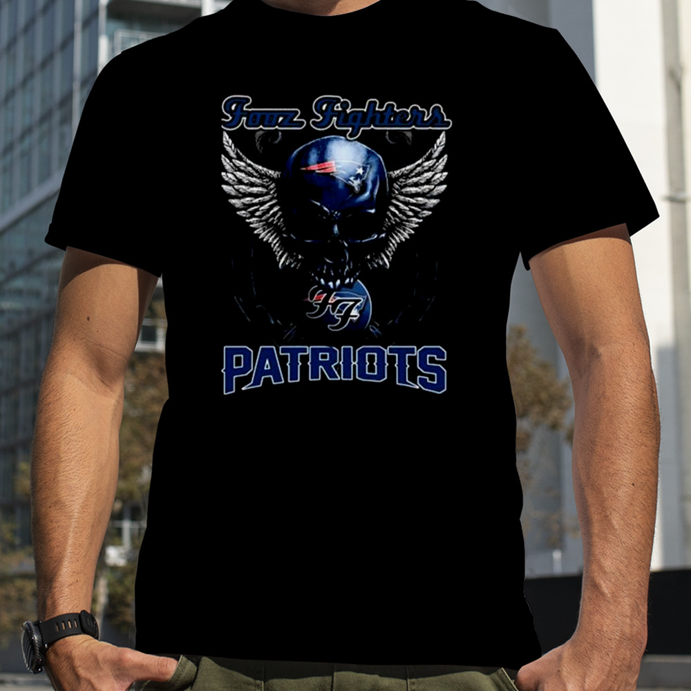 Skull Wings Fooz Fighters New England Patriots shirt