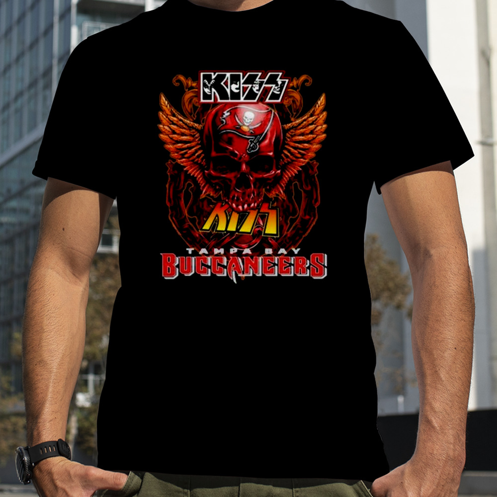 Skull Wings Kiss Tampa Bay Buccaneers 2023 shirt