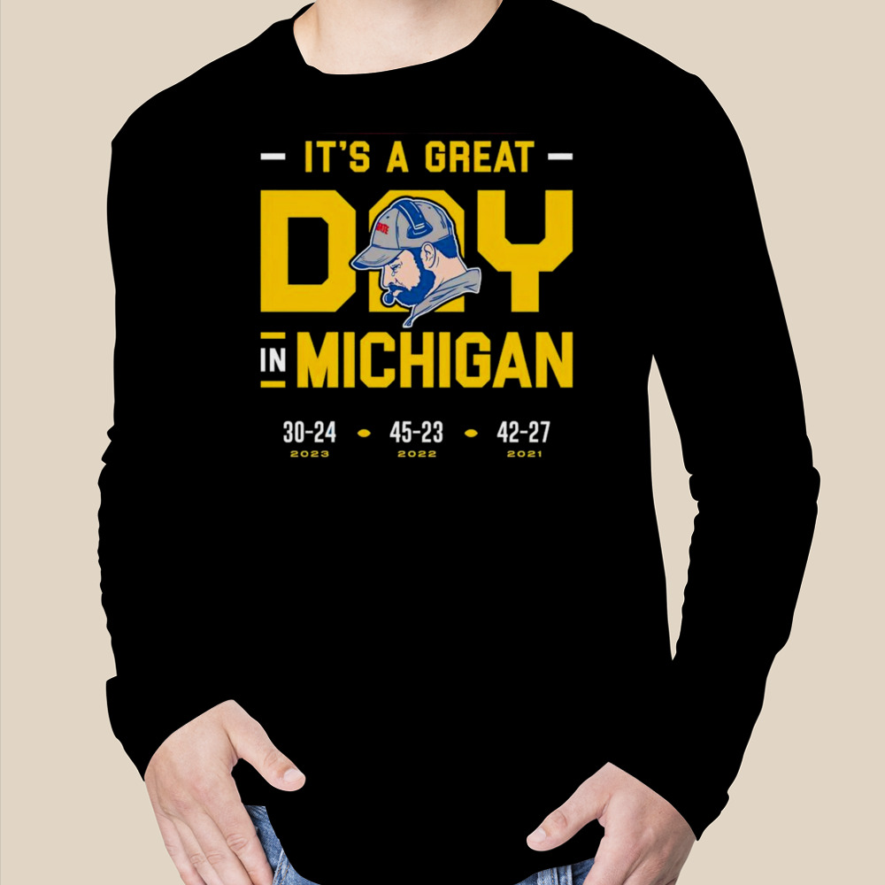 Ryan Day crying it’s a great day in Michigan shirt