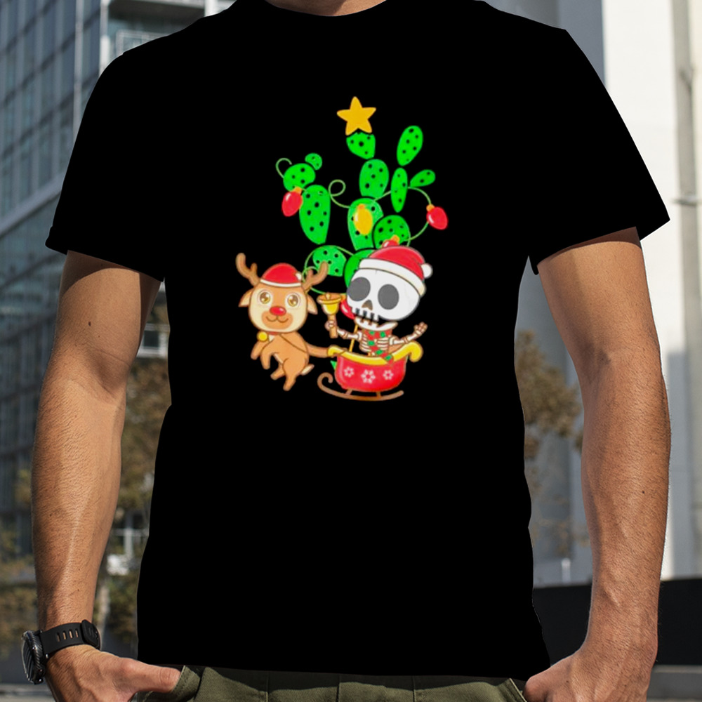 Skeleton santa Nopalito Calacas Feliz Navidad Christmas shirt