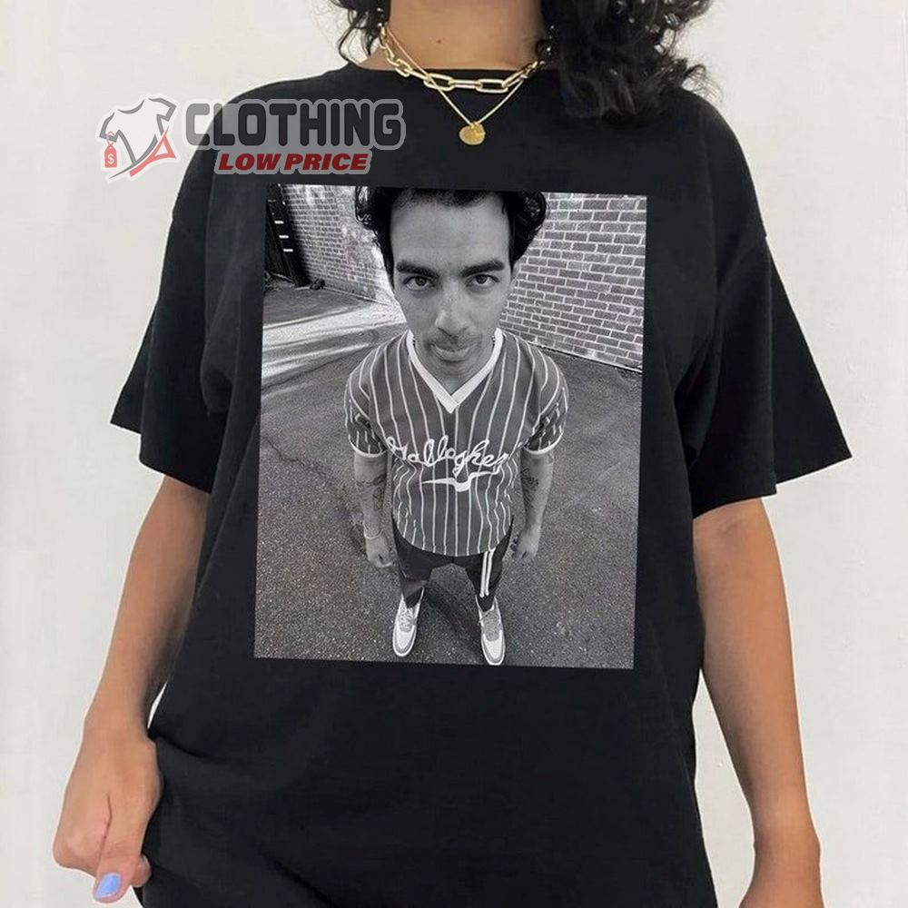 Funny Joe Jonas Graphic Unisex T-Shirt, Retro Joe Jonas Movie Rapper Shirt, Vintage 90S Joe Jonas Shirt, Jonas Brothers Merch