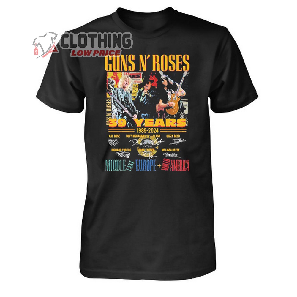 Gun N' Roses Middle Fast Europe And North America Tour Merch, Gun N' Roses 39 years 1985 - 2024 World Tour Signatures T-Shirt