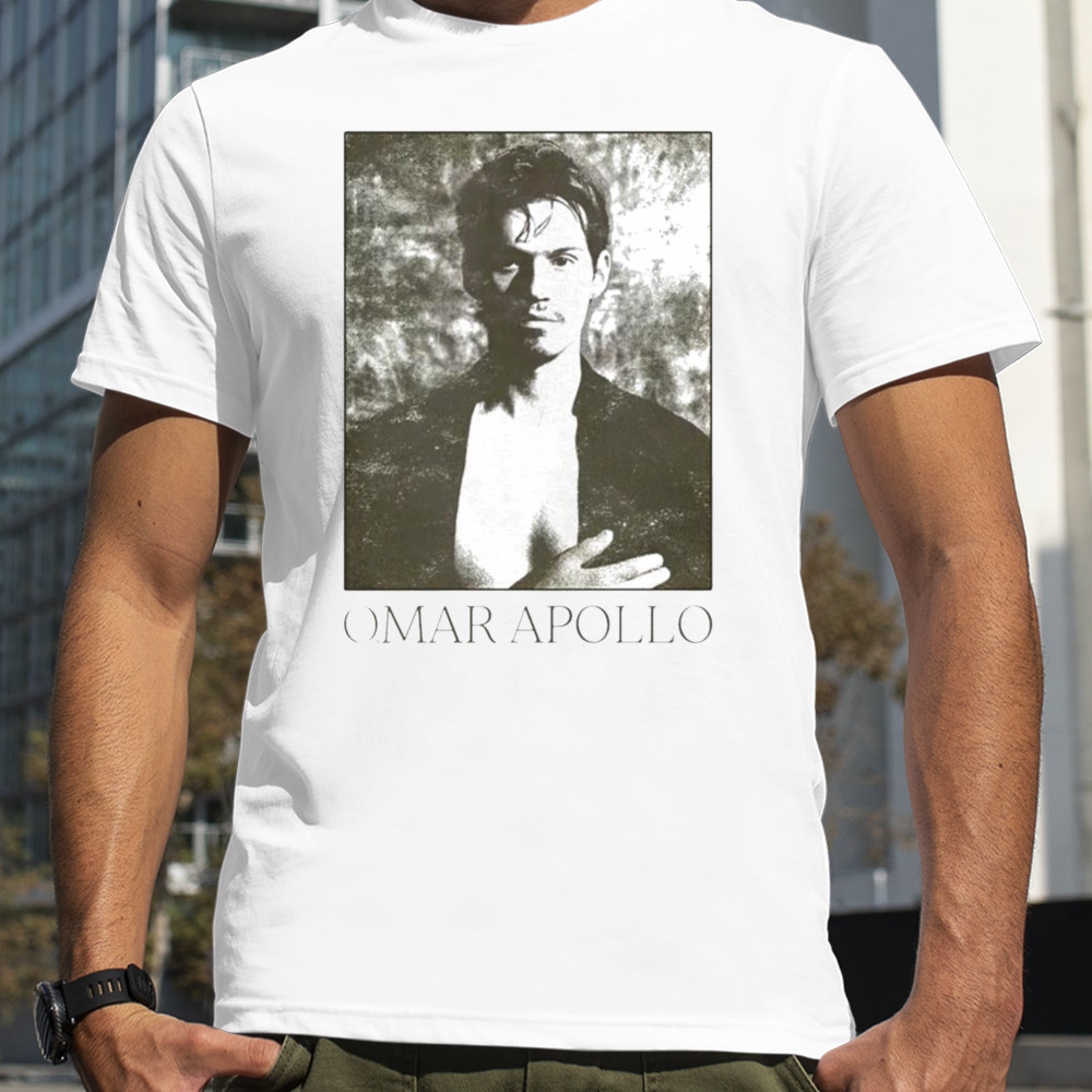 Omar Apollo Portrait Vintage T-shirt