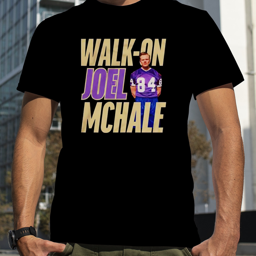 Joel Mchale walk on Washington Huskies vintage shirt