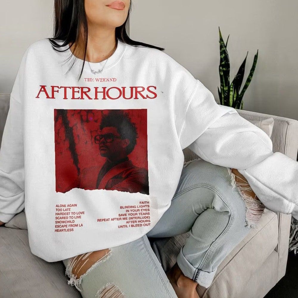 Vintage Retro 90S The Weeknd After Hours Til Dawn Tour Song List T-Shirt