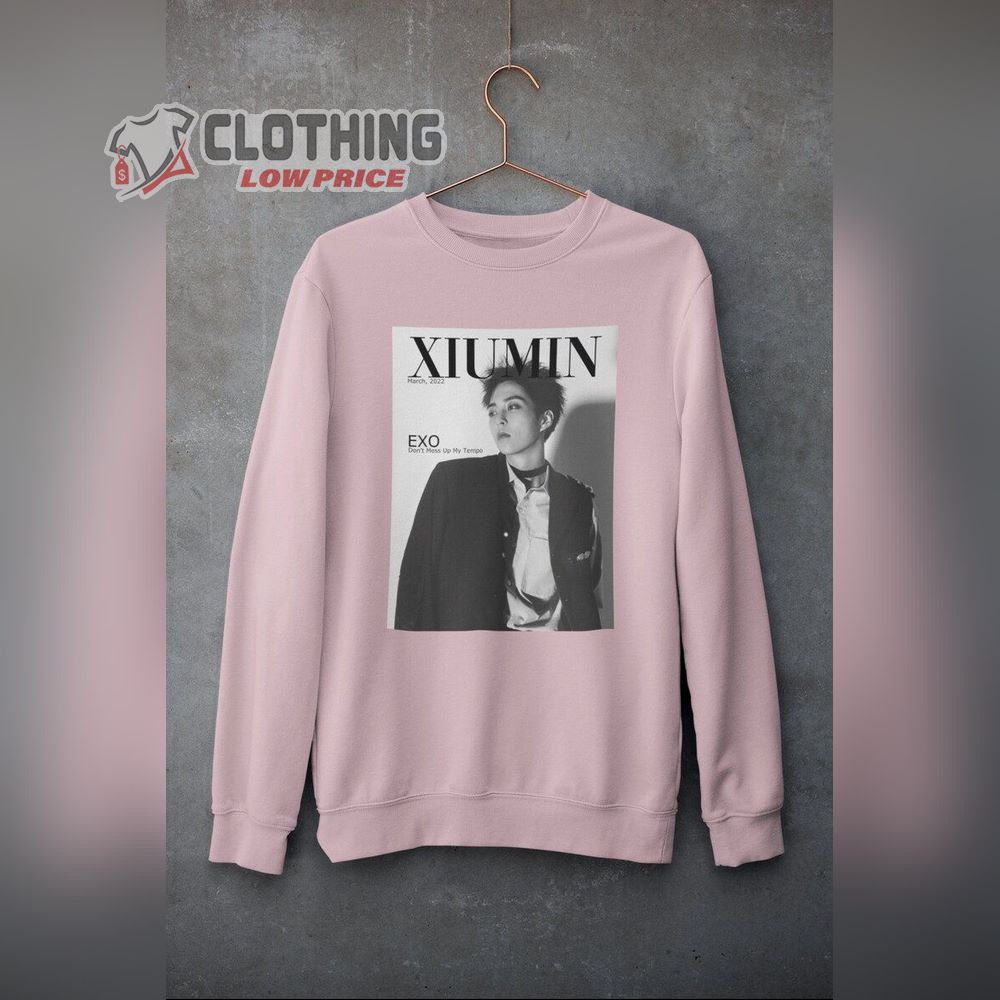 Xiumin Exo Kpop Pullover, Xiumin Exo Graphic Sweatshirt, Xiumin Exo Sweater, Magazine Cover Aesthetic Kpop Pullover, EXO Comeback Tee