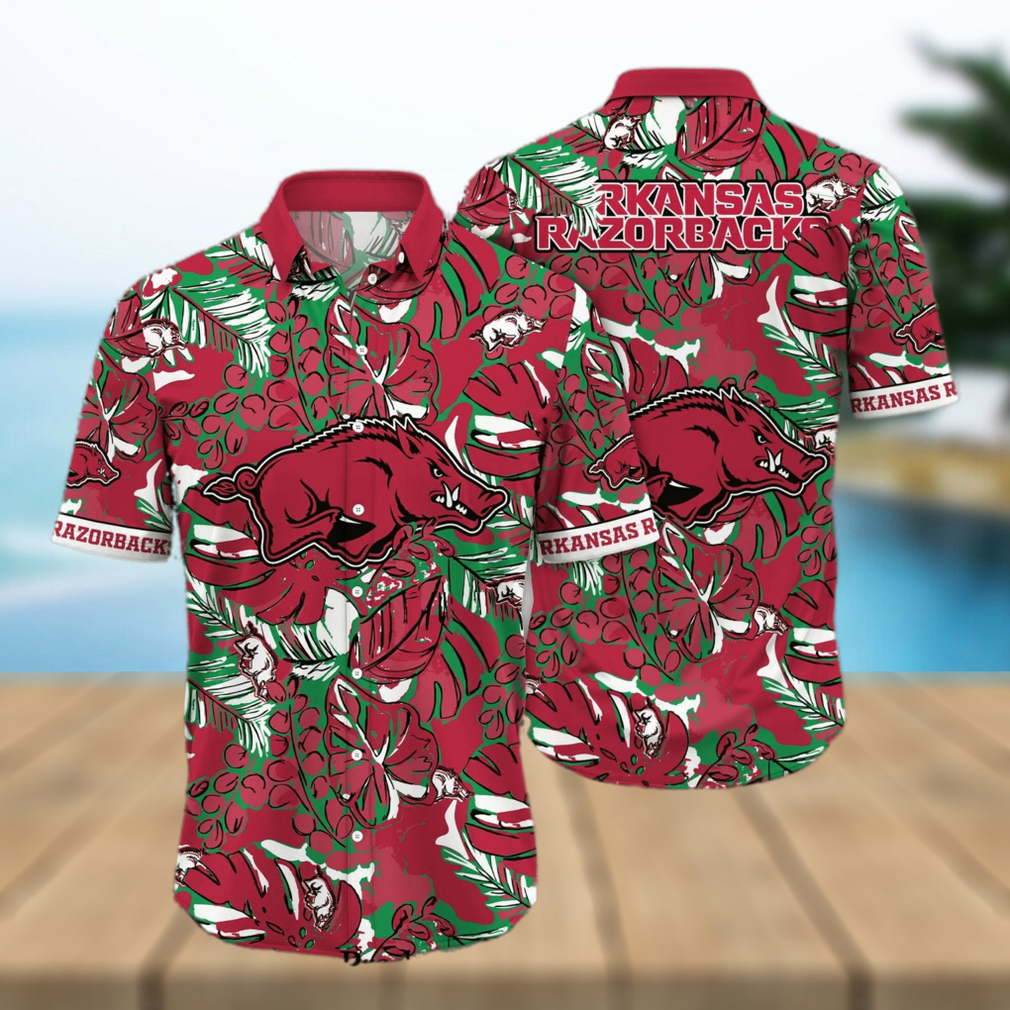 Arkansas Razorbacks NCAA For Sports Fan Tropical Hawaiian Shirt - Limotees