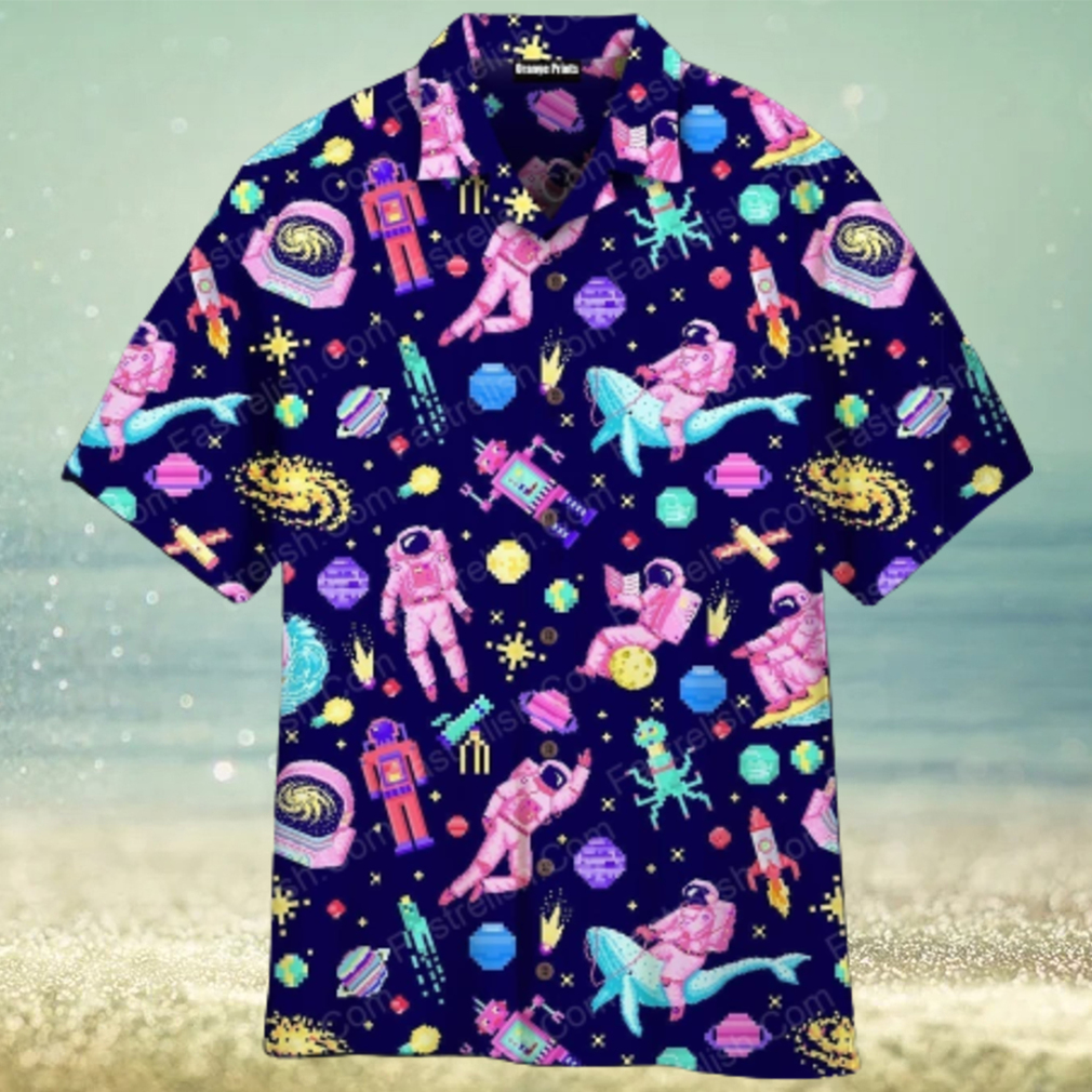 Astronaut Spaceman Pixel Aloha Hawaiian Shirt - Limotees