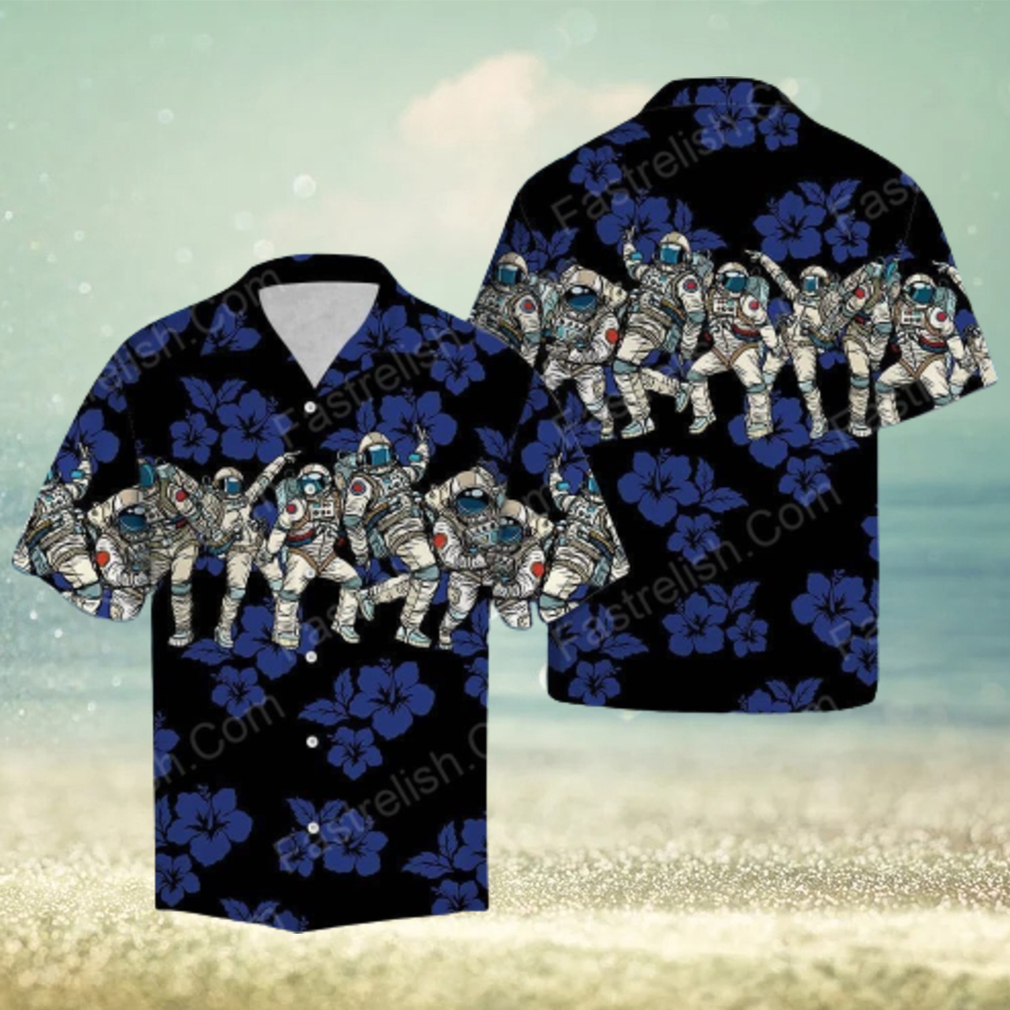 Awesome Astronaut Hawaiian Shirt - Limotees