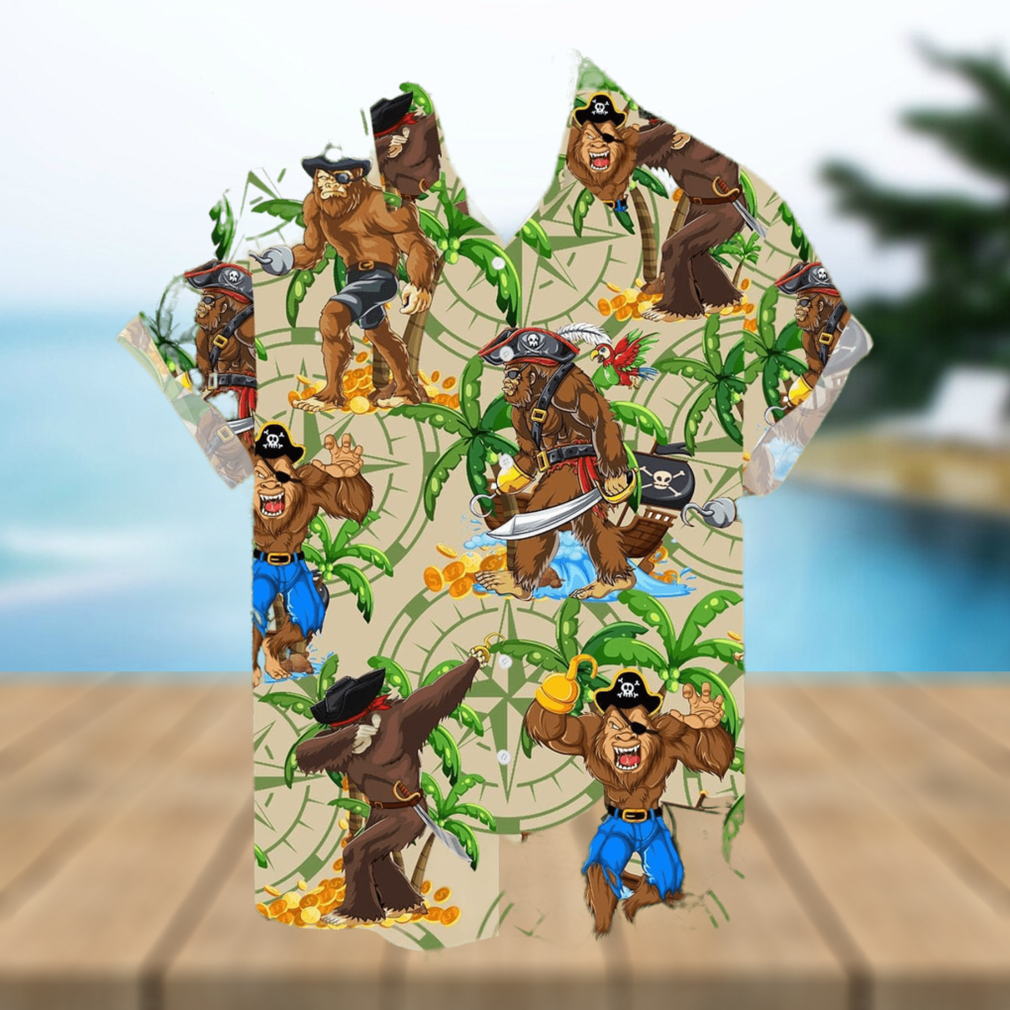 Bigfoot PirateShort Sleeve Aloha Hawaiian Shirt Summer Gift For Men And Women - Limotees