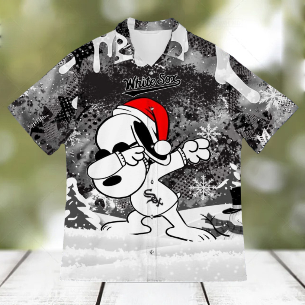 Chicago White Sox Snoopy Dabbing The Peanuts Sports Football American Dripping Matching Hawaiian Shirt - Limotees