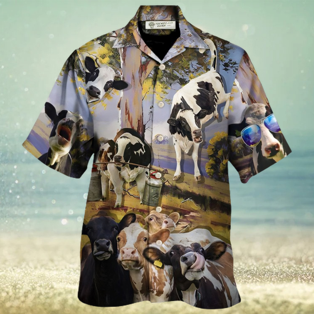 Cow Dancing In The Australian Landscape Funny Art Style Hawaiian Shirt – Trendy Aloha - Limotees