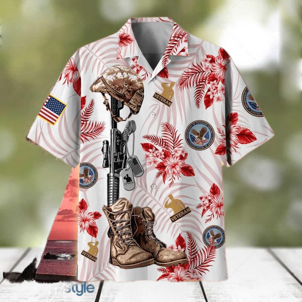 Eagle’s presence symbolizes liberty US Veteran Honoring All Who Served Veteran Hawaiian Shirt - Limotees