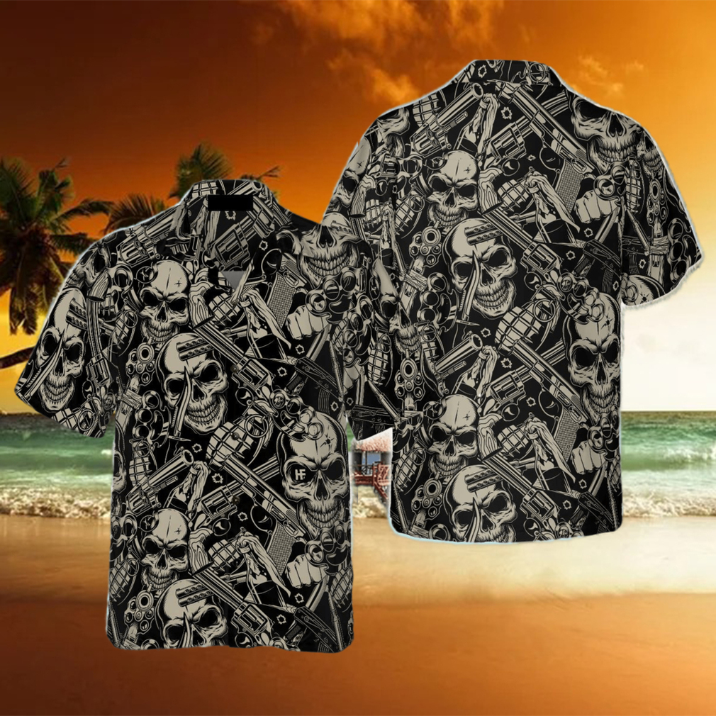 Guns And Skulls Pattern Hawaiian Shirt - Limotees