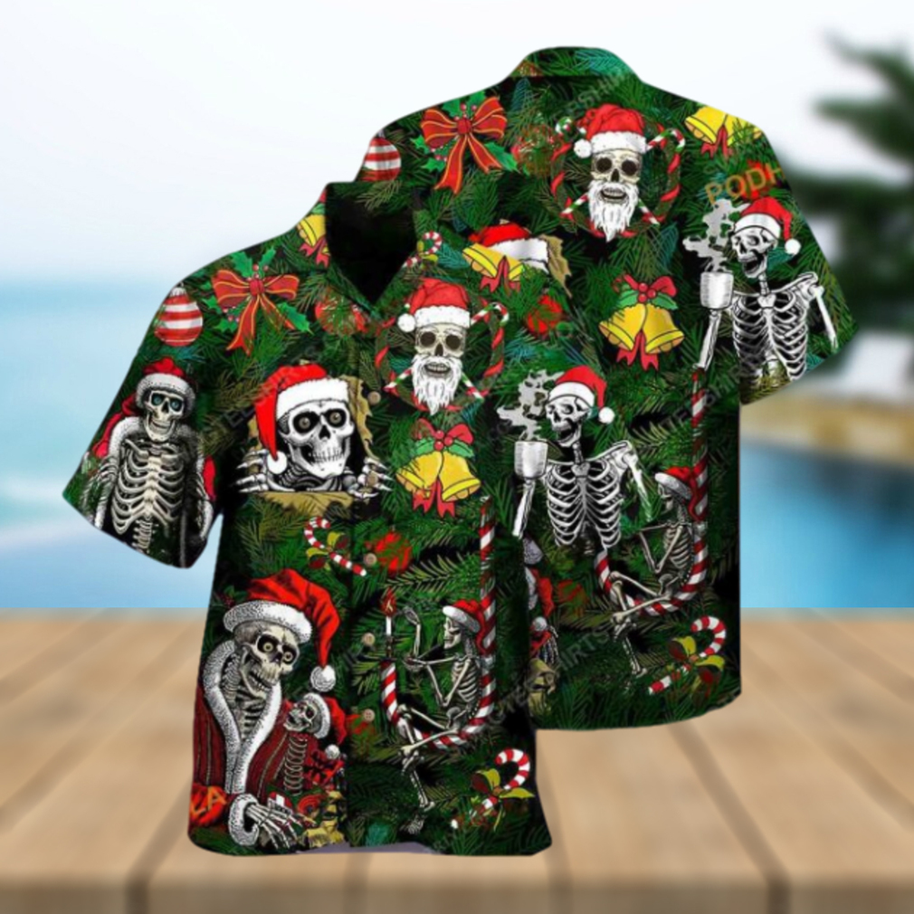 Happy Skull Christmas Print Aloha Shirt, Santa Hawaiian Style - Limotees