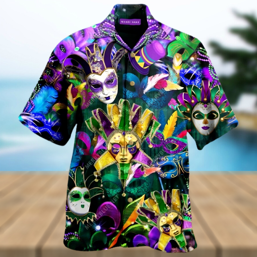 Hawaiian Shirt Medium Mardi Gras Masks Summer Shirt - Limotees