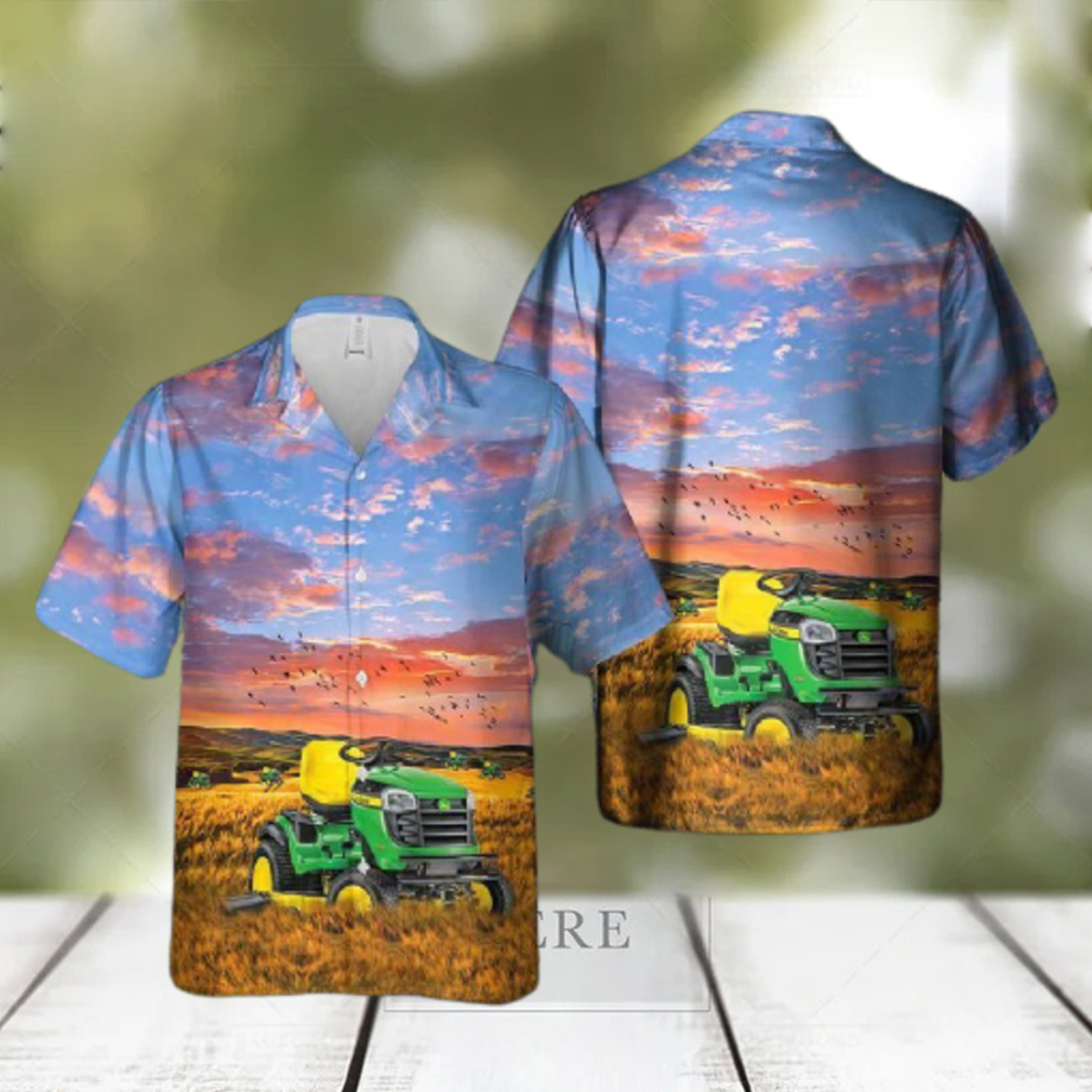 John Deere E180 Lawn Tractor Hawaiian Shirt - Limotees