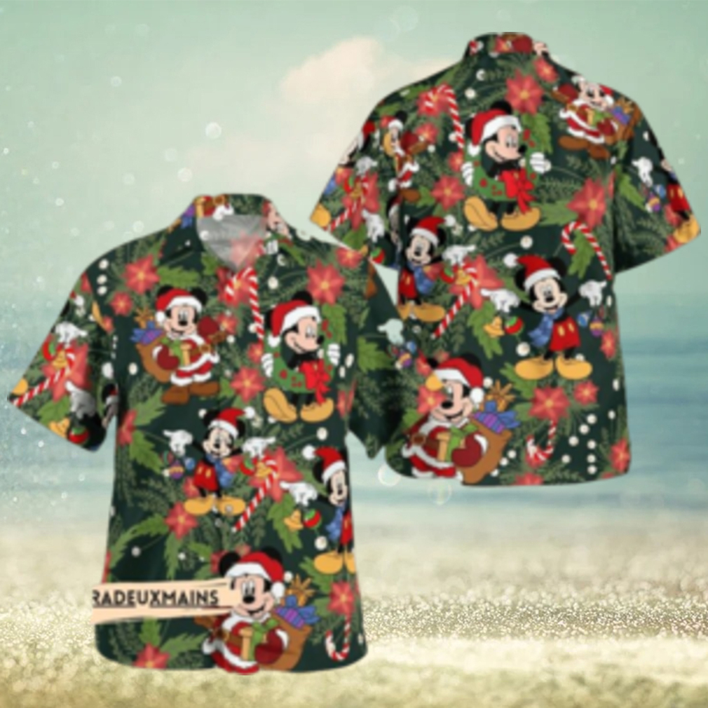 Mickey Mouse Santa Hawaiian Christmas Very Merry Disneyland Xmas Party Shirt - Limotees