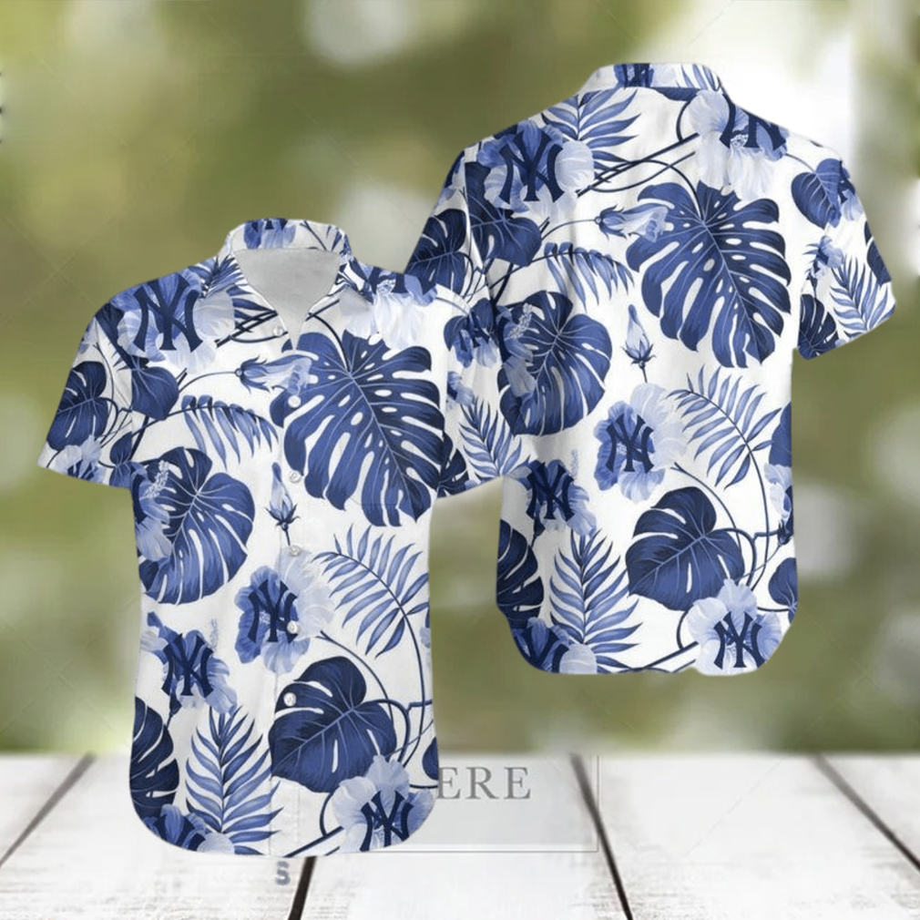 MLB New York Yankees Tropical Pattern Short Sleeve Resort Hawaiian Shirt Gift Summer - Limotees