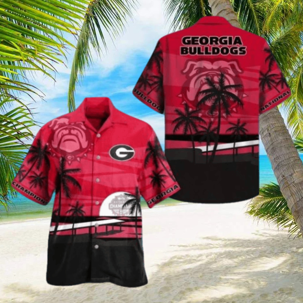 NCAA Georgia Bulldogs UGA Hawaiian Shirt Beach Lovers Gift - Limotees