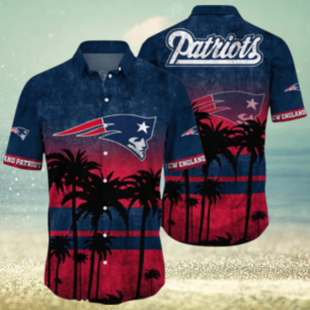 New England Patriots Logo Coconut Tropical Hawaiian Shirt Beach Gift For Fans - Limotees