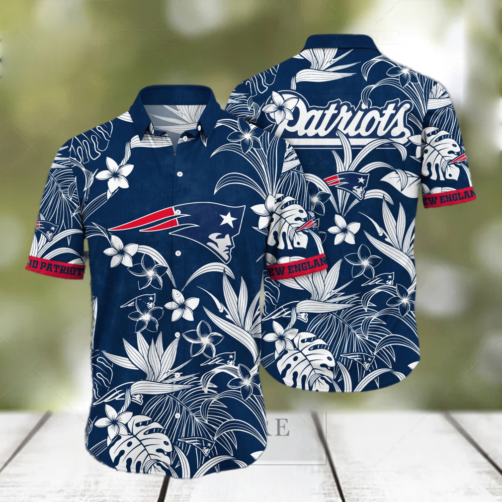 New England Patriots NFL Hawaiian Shirt Surfing Aloha Shirt - Limotees