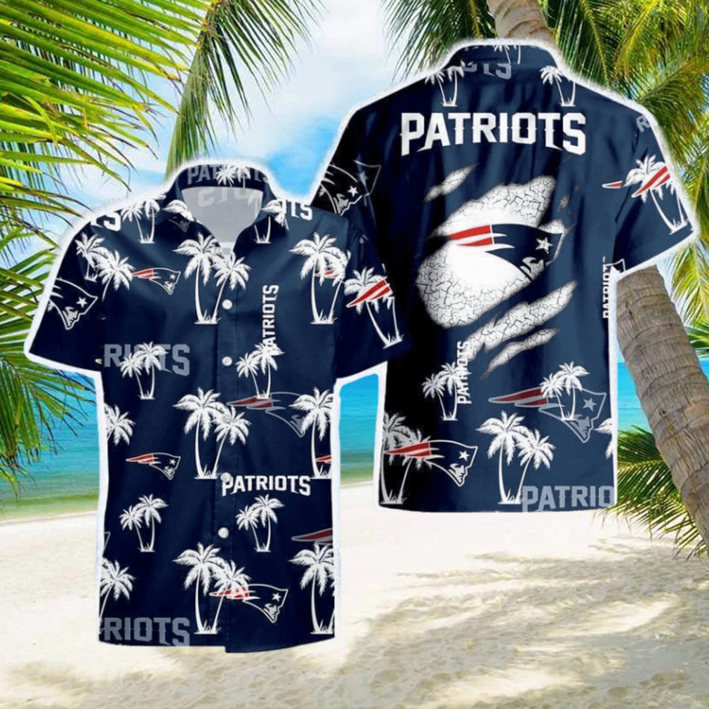 New England Patriots Palm Tree Pattern Hawaiian Shirt For Men And Women Gift Beach Holiday - Limotees