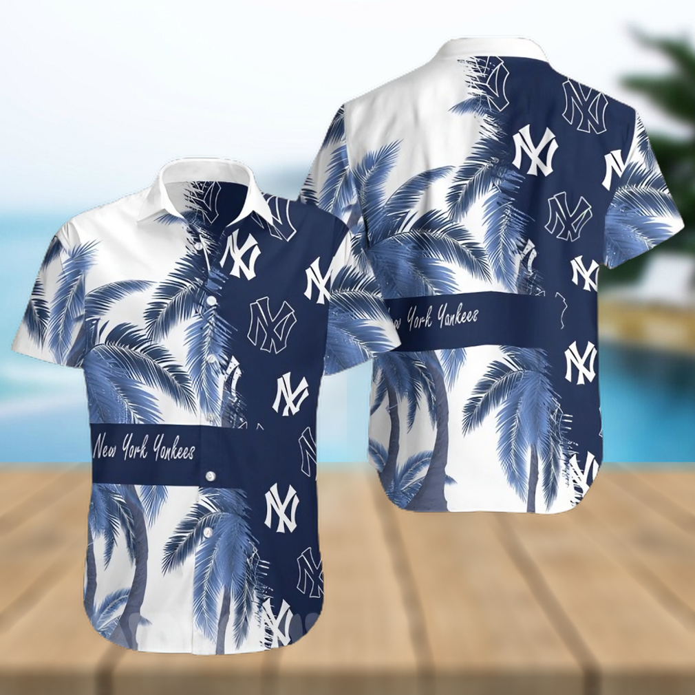 New York Yankees All Over Print Summer Short Sleeve Hawaiian Beach Shirt - Limotees