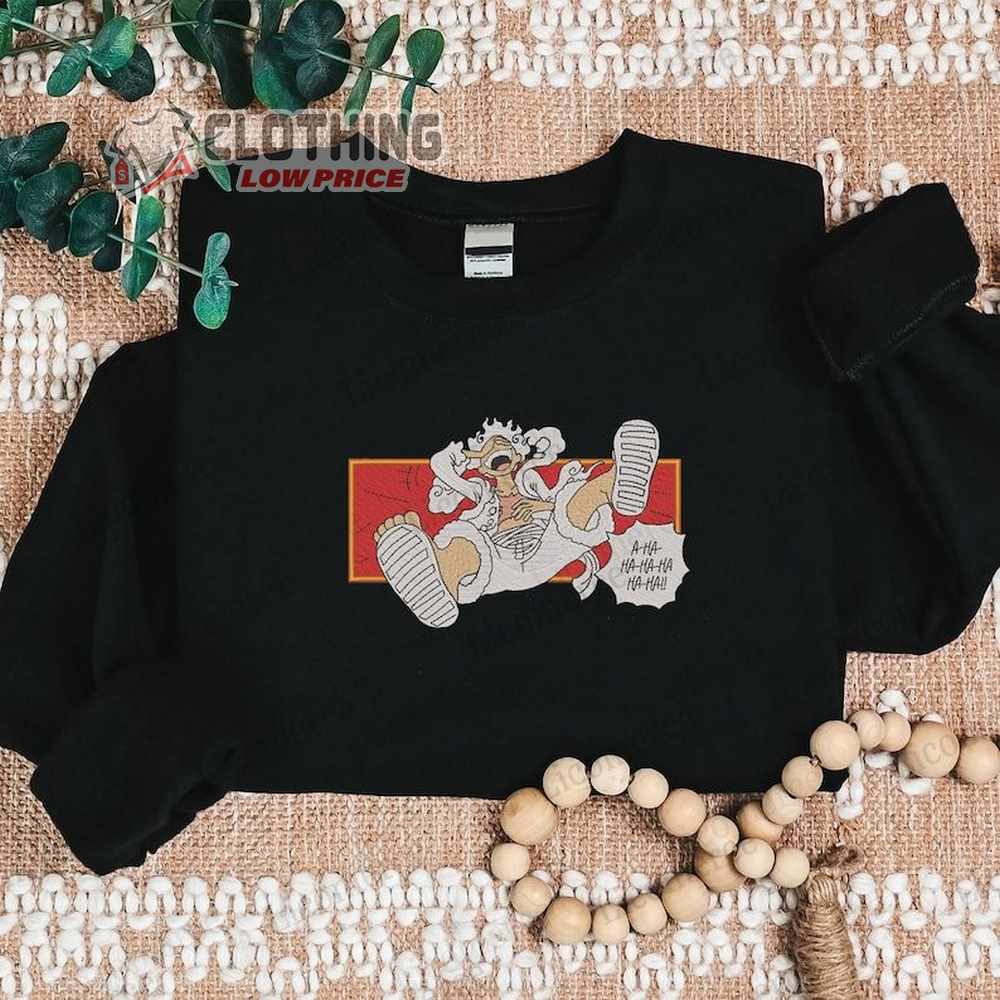 Anime One Piece Sweatshirt, One Piece Hoodie, Luffy Anime T-Shirt, Anime Crewneck, Zoro Usopp Luffy One Piece Fan Gift