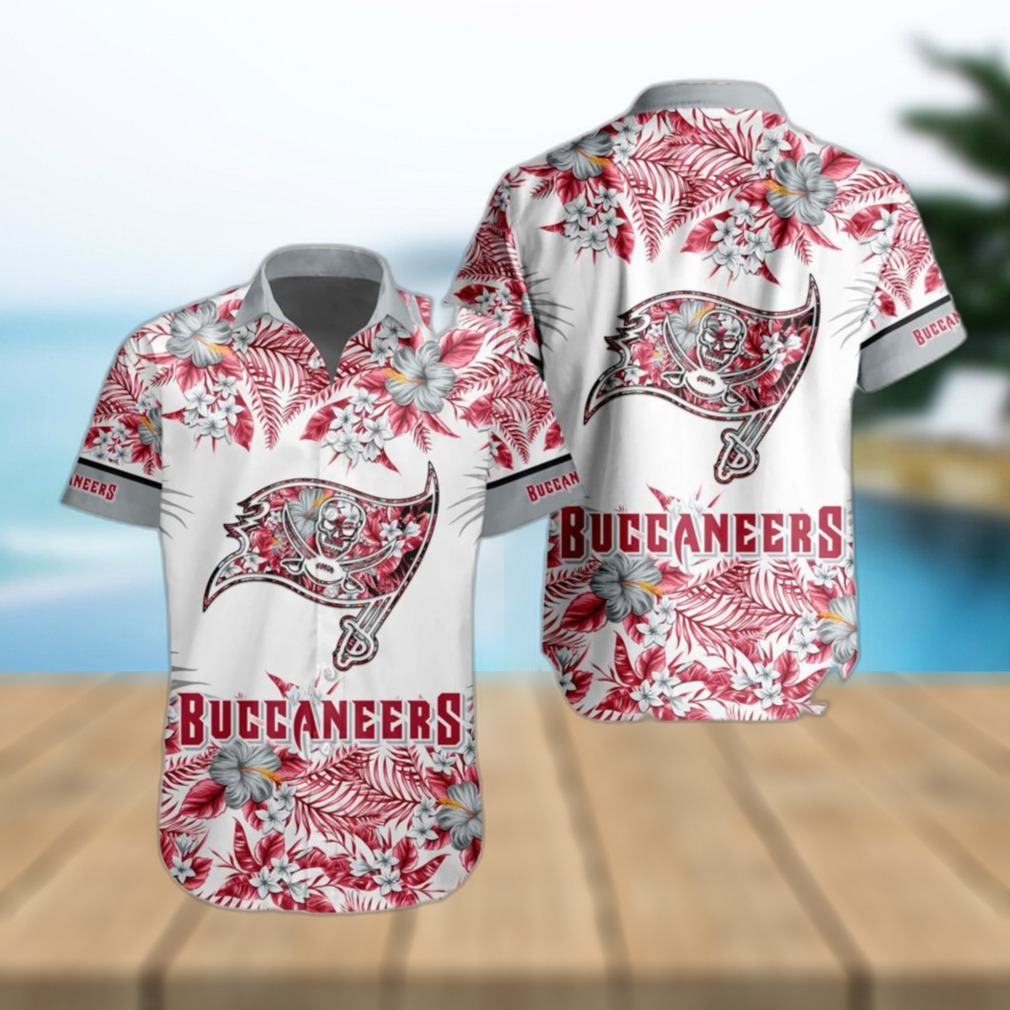 NFL Tampa Bay Buccaneers Hawaiian Shirt Special Floral Tropical Team Spirit - Limotees