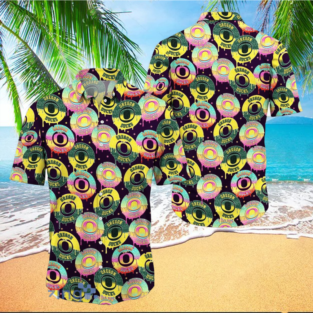 Oregon Ducks Trending Hawaiian Shirt - Limotees