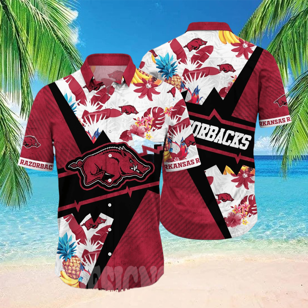 Razorbacks NCAA Floral Full Print Classic Hawaiian Shirt - Limotees