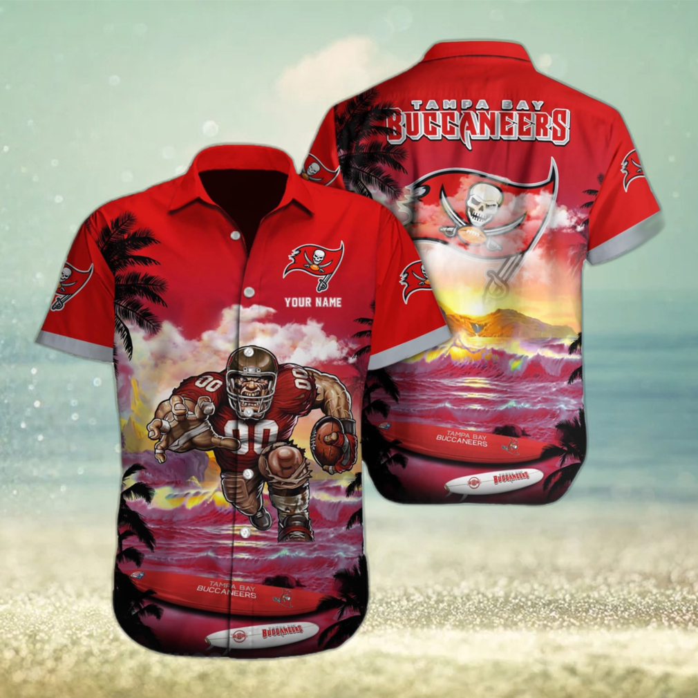 Tampa Bay Buccaneers American football Strong Man Hawaiian Shirt - Limotees