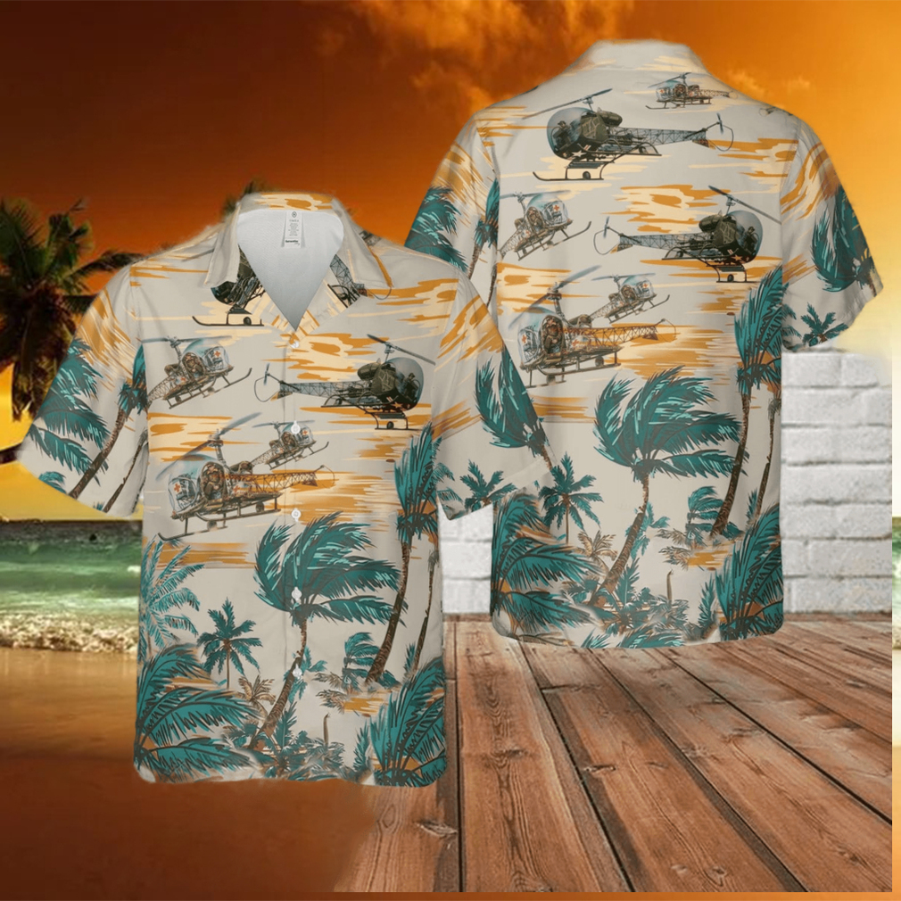 Tropical_Helicopter_Bell_H 13_Sioux_Us_Army_Aloha_Hawaiian_Shirts transformed - Limotees