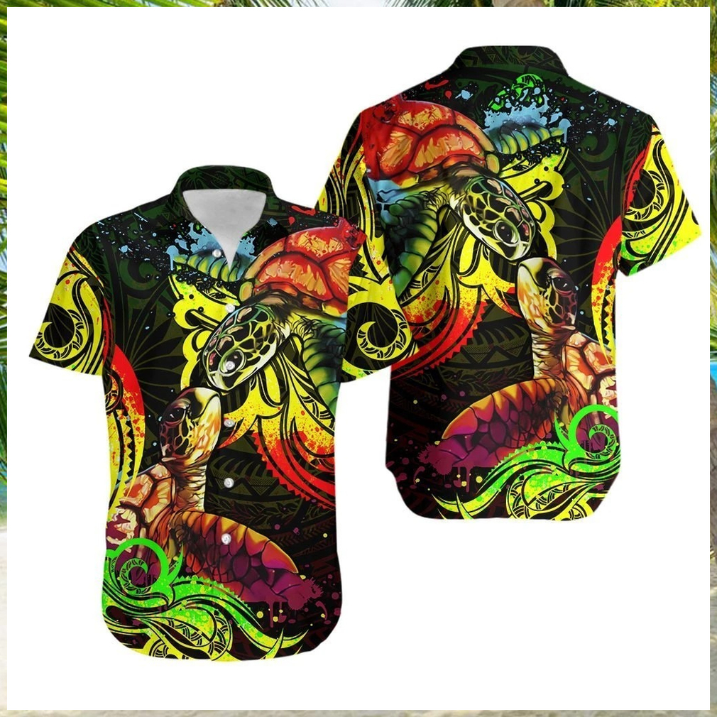 Turtle Couple With Polynesian Hawaiian Shirt - Limotees